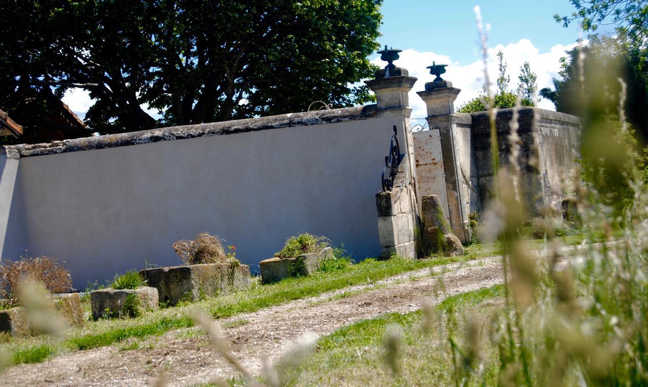 Le Mas Marguerite Arles Exterior foto