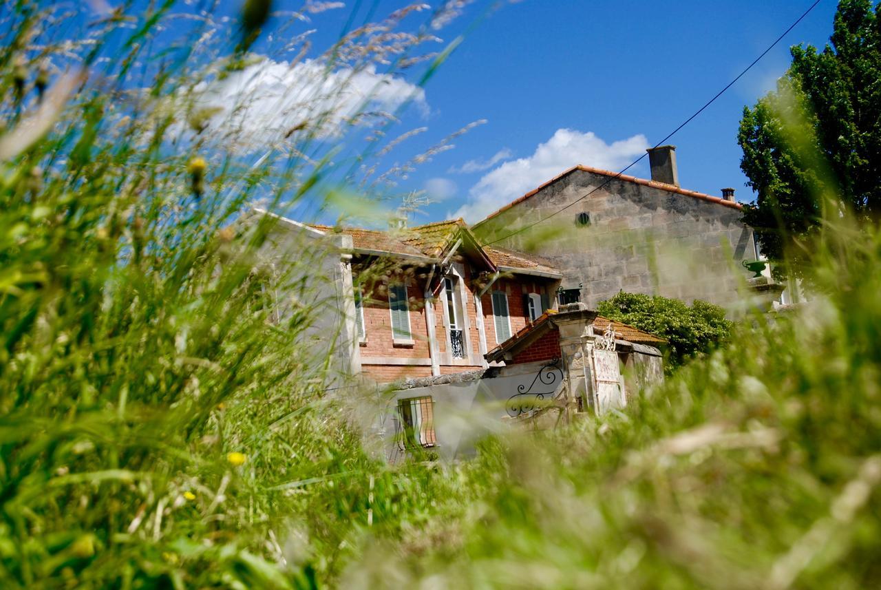 Le Mas Marguerite Arles Exterior foto